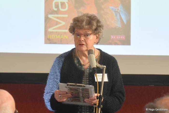 Intro door Maria Baets